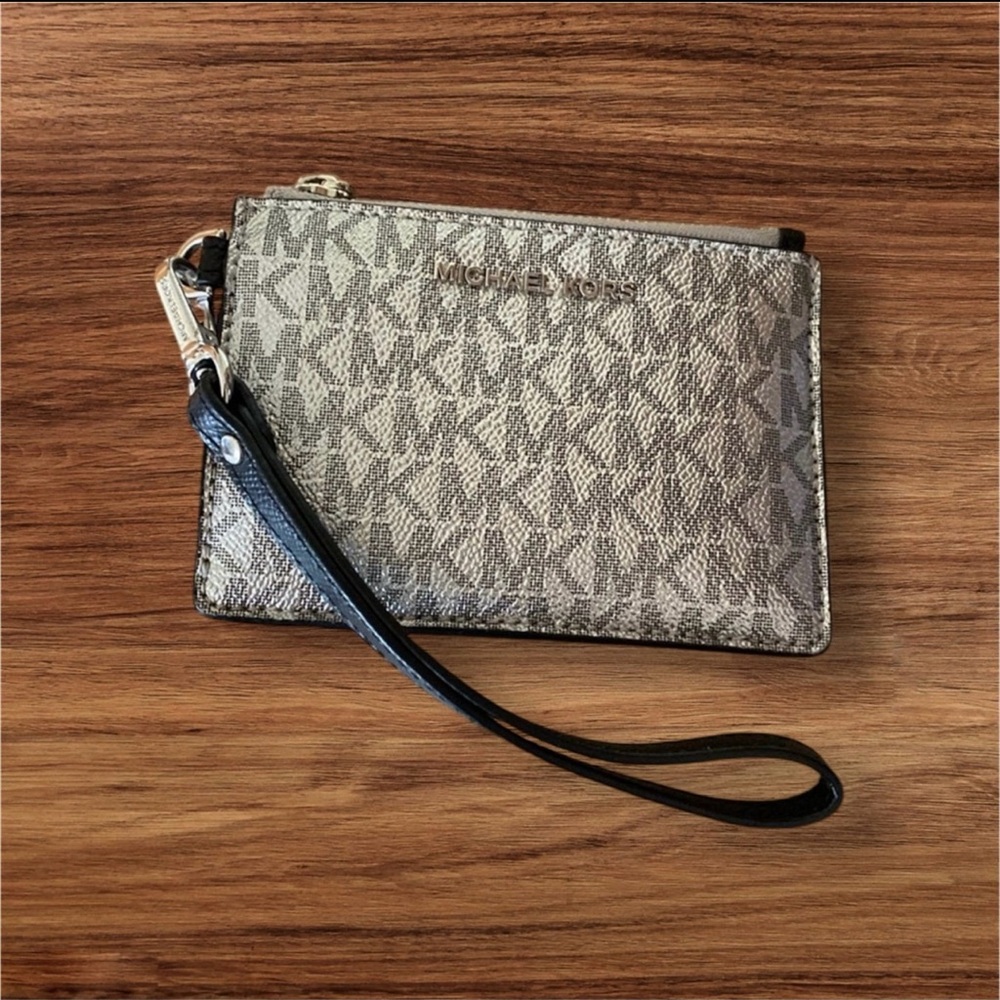 Michael Kors silver‎ and Black Monogram wristlet excellent condition